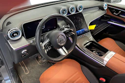 harmaa Mercedes-Benz GLC 2023 kuva 3.