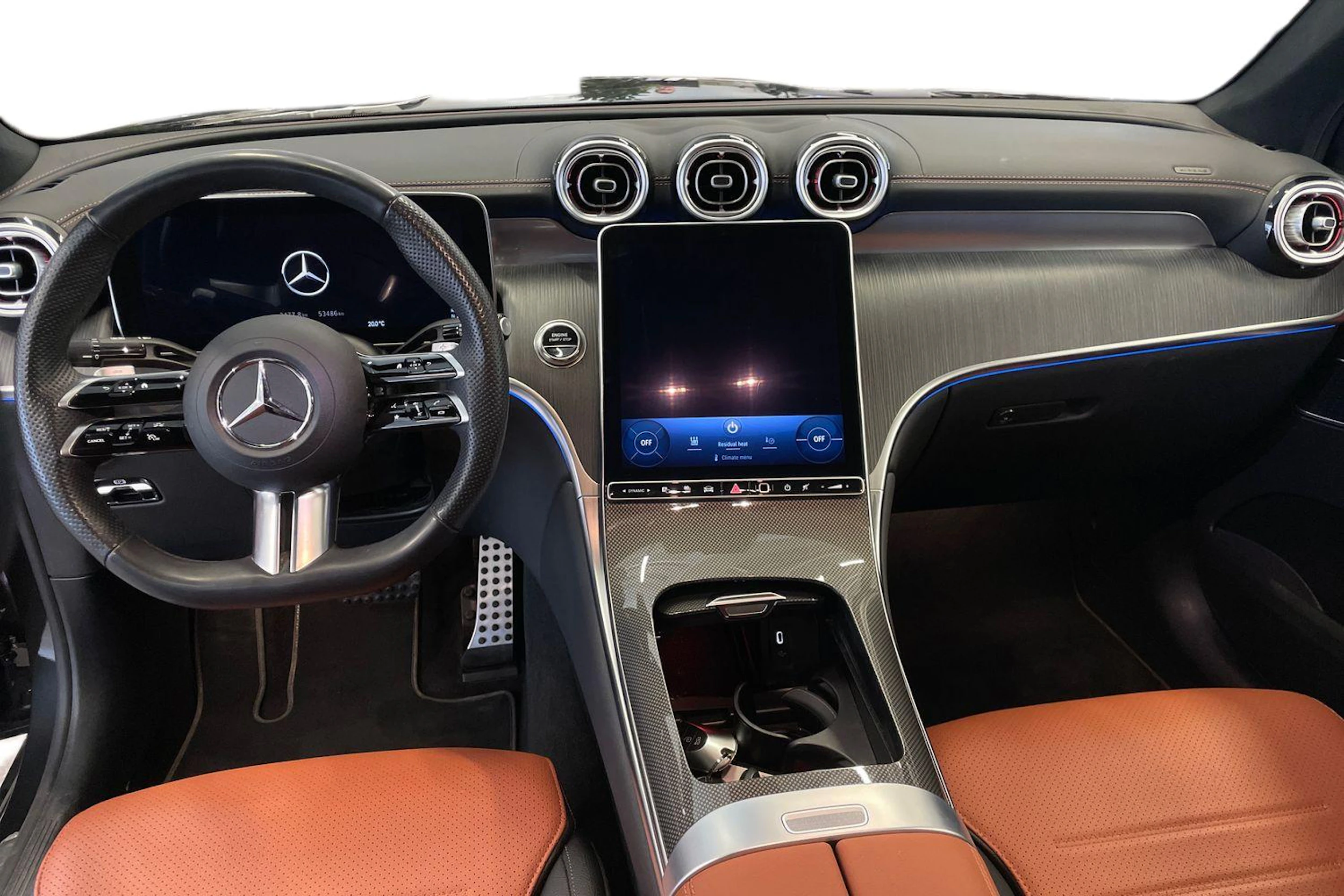 harmaa Mercedes-Benz GLC 2024 kuva 9.
