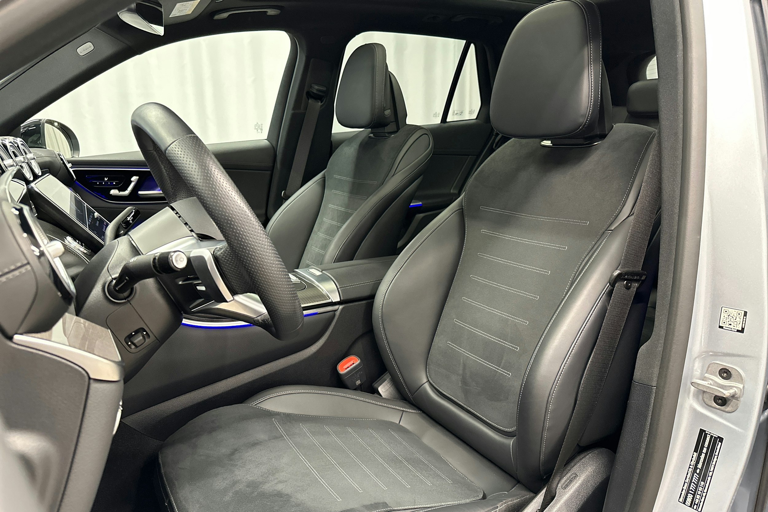 hopea Mercedes-Benz GLC 2024 kuva 28.