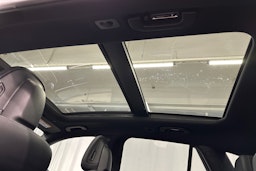 hopea Mercedes-Benz GLC 2024 kuva 17.