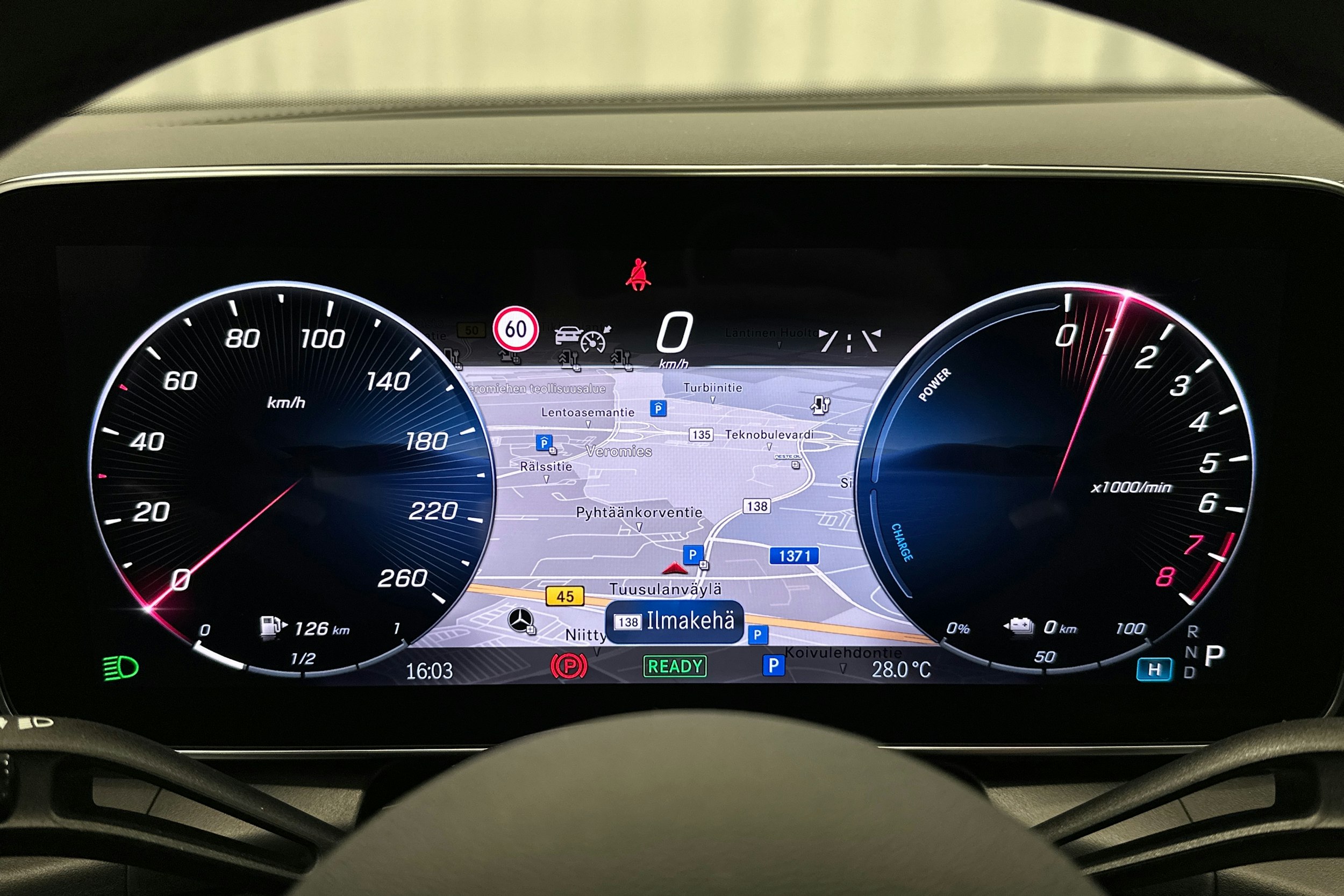 hopea Mercedes-Benz GLC 2024 kuva 25.