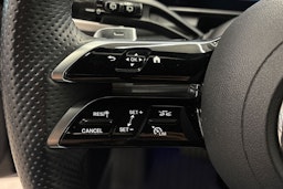 Musta Mercedes-Benz GLC 2024 kuva 18.