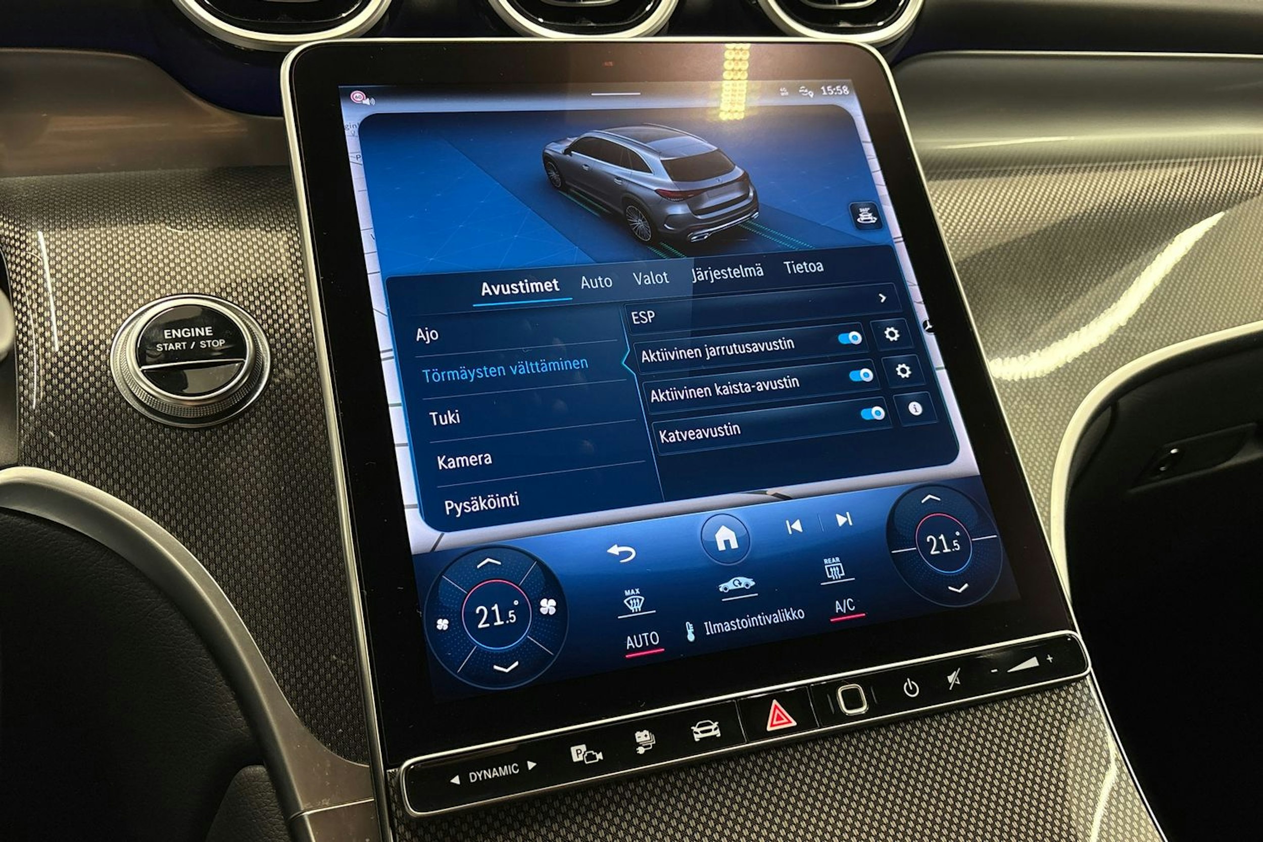 Musta Mercedes-Benz GLC 2024 kuva 22.