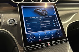 Musta Mercedes-Benz GLC 2024 kuva 22.