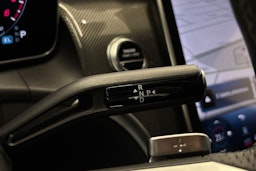 Musta Mercedes-Benz GLC 2024 kuva 27.