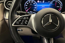 valkoinen Mercedes-Benz GLC 2024 kuva 11.