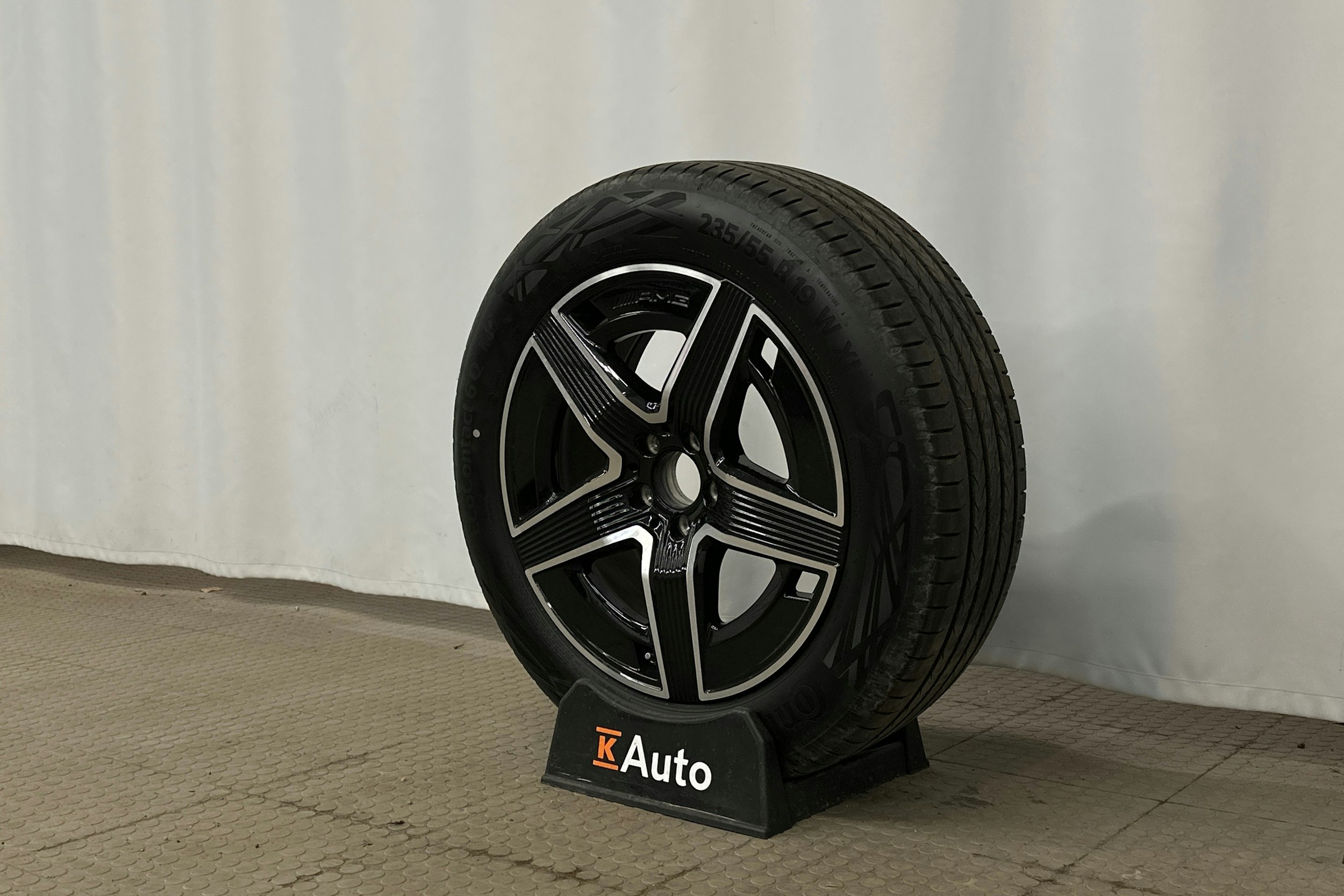 hopea Mercedes-Benz GLC 2024 kuva 13.