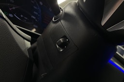 hopea Mercedes-Benz GLC 2024 kuva 28.