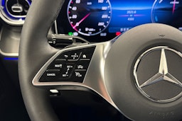 valkoinen Mercedes-Benz GLC 2025 kuva 16.