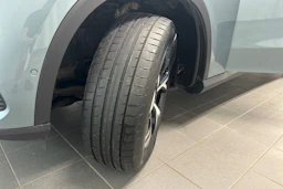 harmaa Mercedes-Benz GLC 2025 kuva 10.