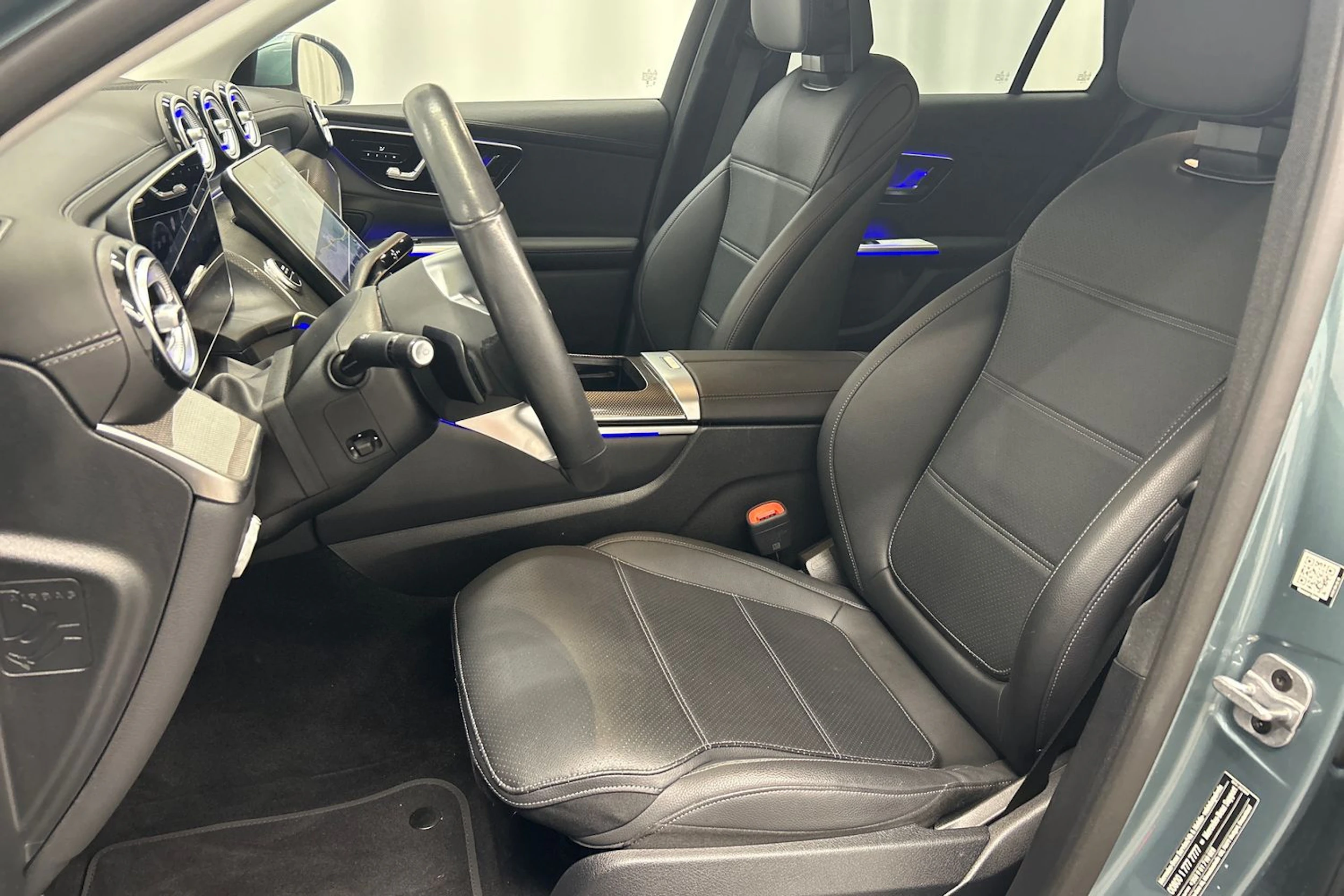 harmaa Mercedes-Benz GLC 2025 kuva 15.