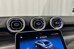 harmaa Mercedes-Benz GLC 2025 kuva 25.