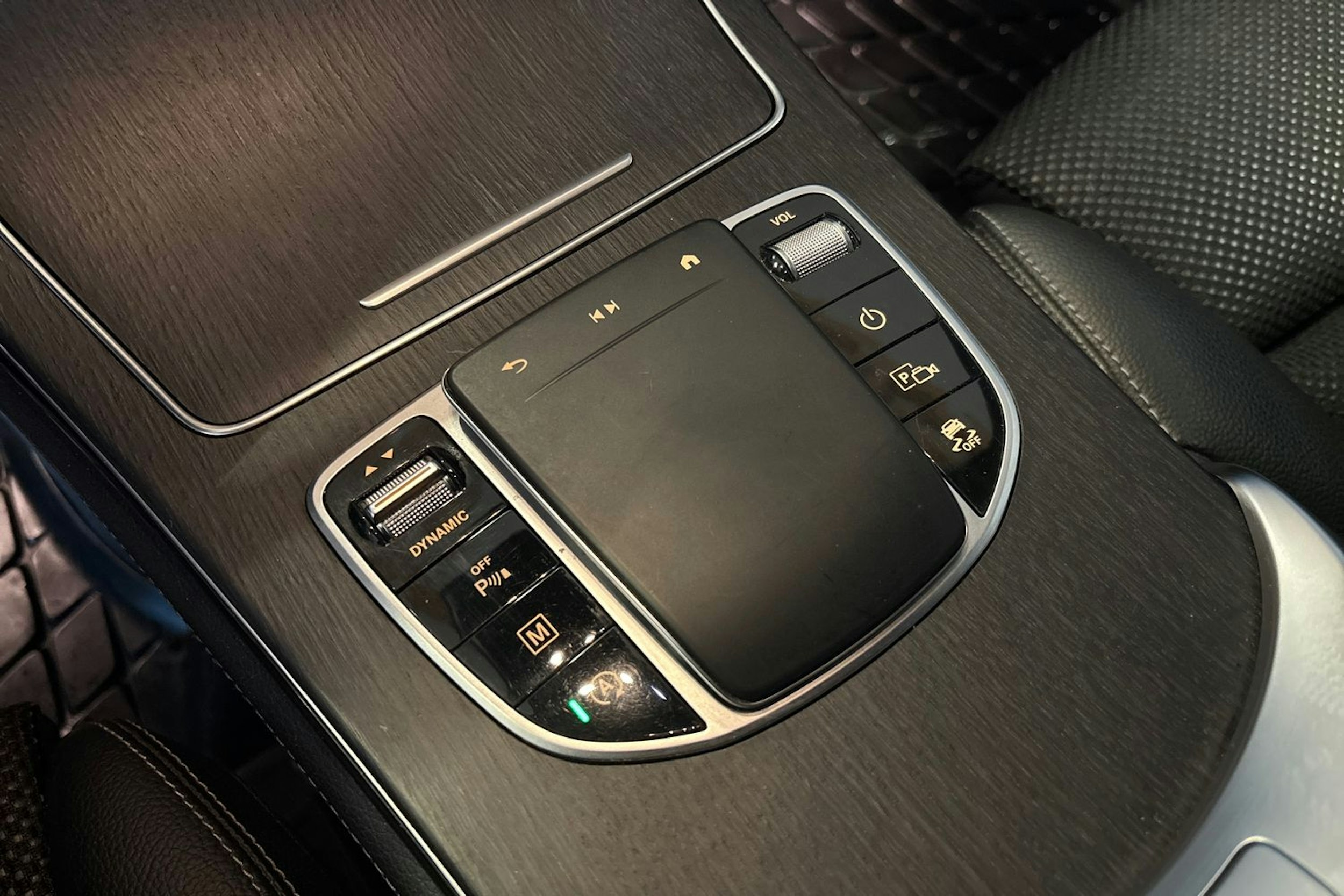 Harmaa Mercedes-Benz GLC 300 d 4MATIC 2019 kuva 24.