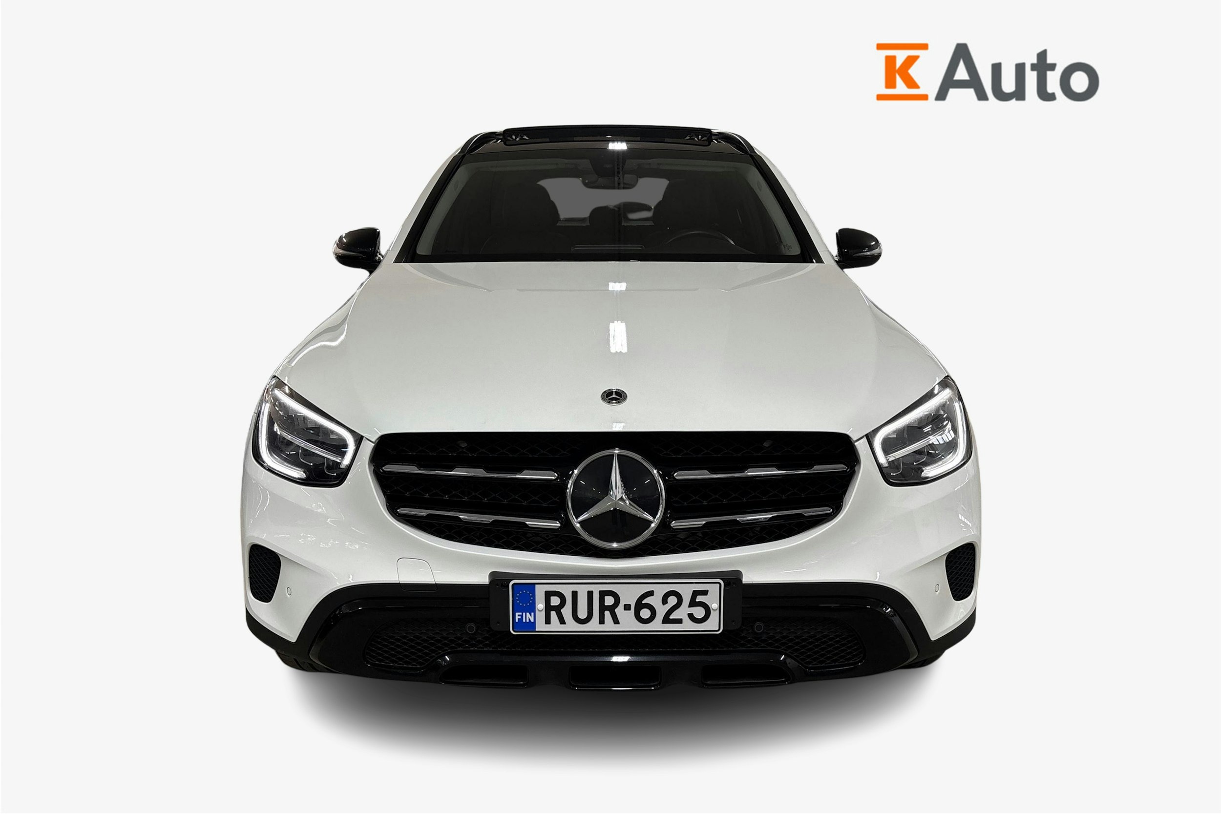 Valkoinen Mercedes-Benz GLC 2022 kuva 5.
