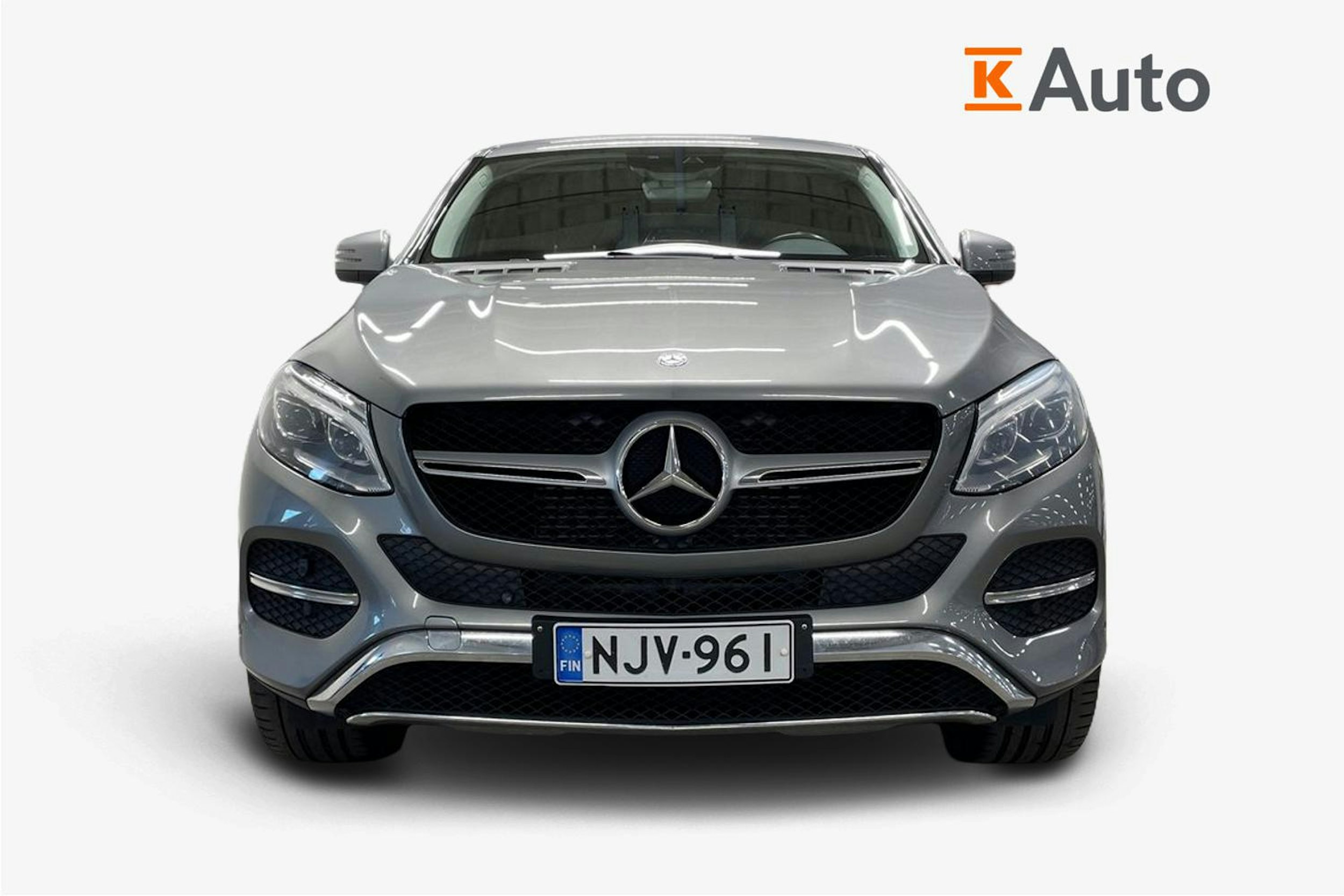 harmaa Mercedes-Benz GLE 2015 kuva 5.