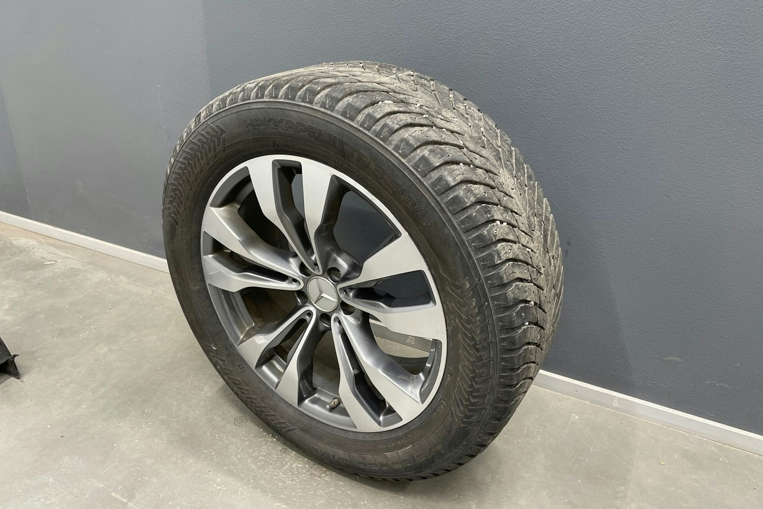harmaa Mercedes-Benz GLE 2015 kuva 14.