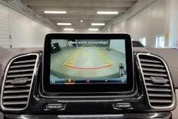 harmaa Mercedes-Benz GLE 2015 kuva 21.