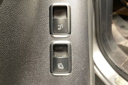 harmaa Mercedes-Benz GLE 2015 kuva 31.