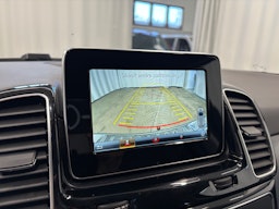 harmaa Mercedes-Benz GLE 2016 kuva 18.