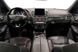 hopea Mercedes-Benz GLE 2017 kuva 9.