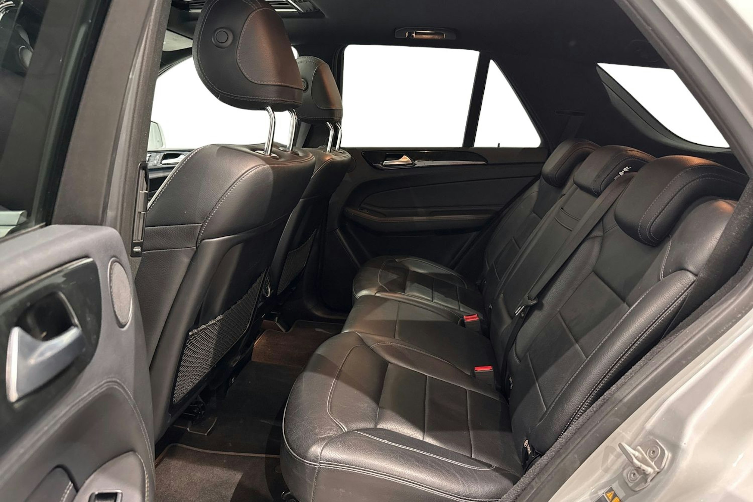 hopea Mercedes-Benz GLE 2017 kuva 10.