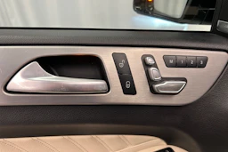 valkoinen Mercedes-Benz GLE 2017 kuva 18.