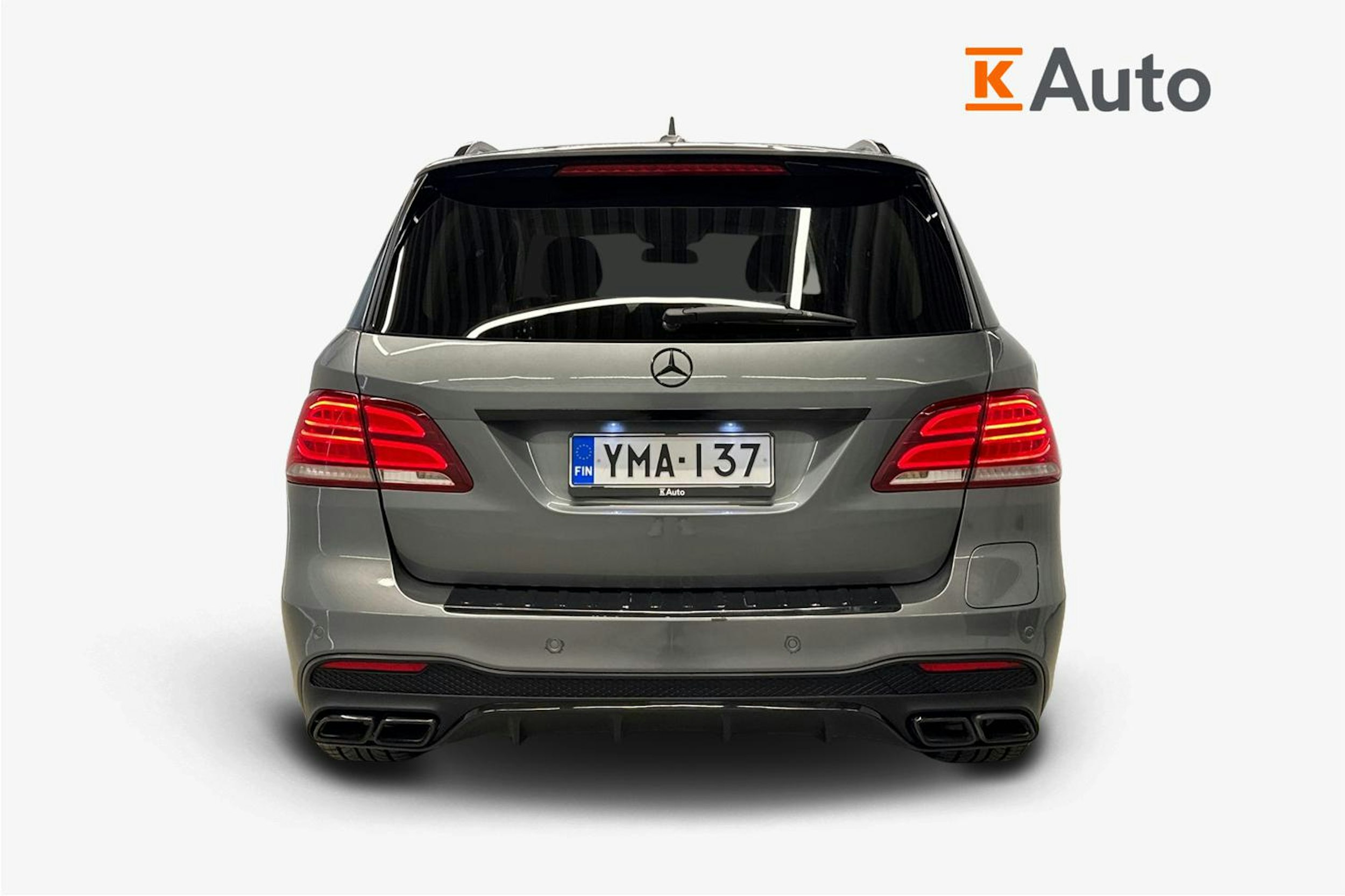 harmaa Mercedes-Benz GLE 2017 kuva 3.