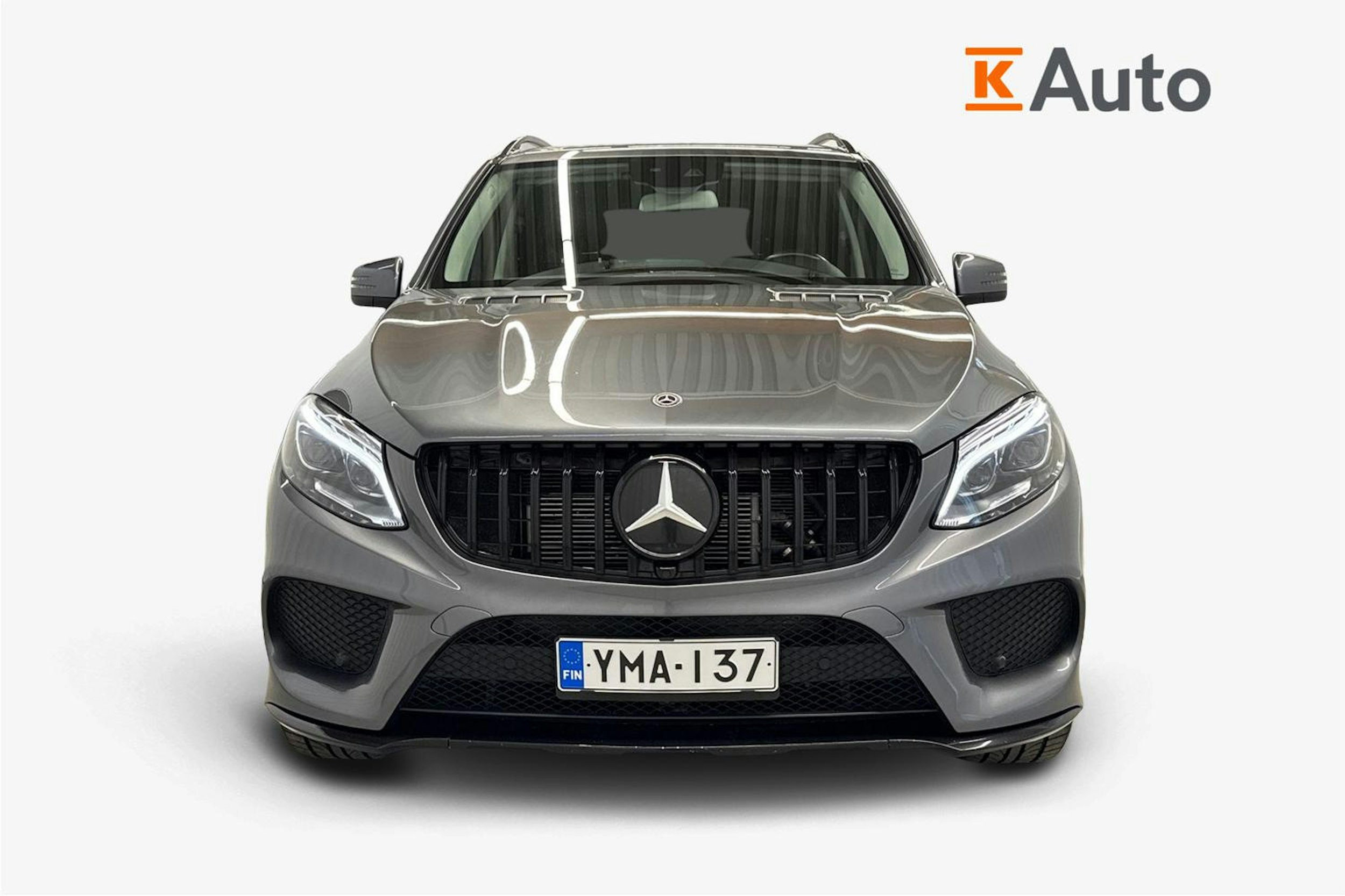harmaa Mercedes-Benz GLE 2017 kuva 4.
