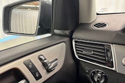 harmaa Mercedes-Benz GLE 2017 kuva 18.