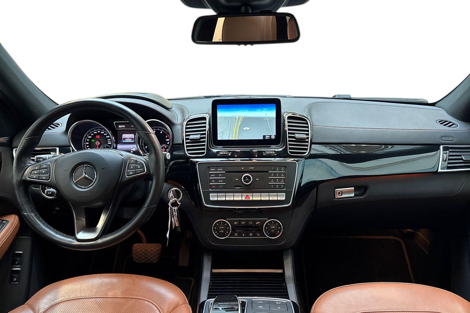 Mercedes-Benz GLE 500 e 4Matic 2018, kuva 7/34