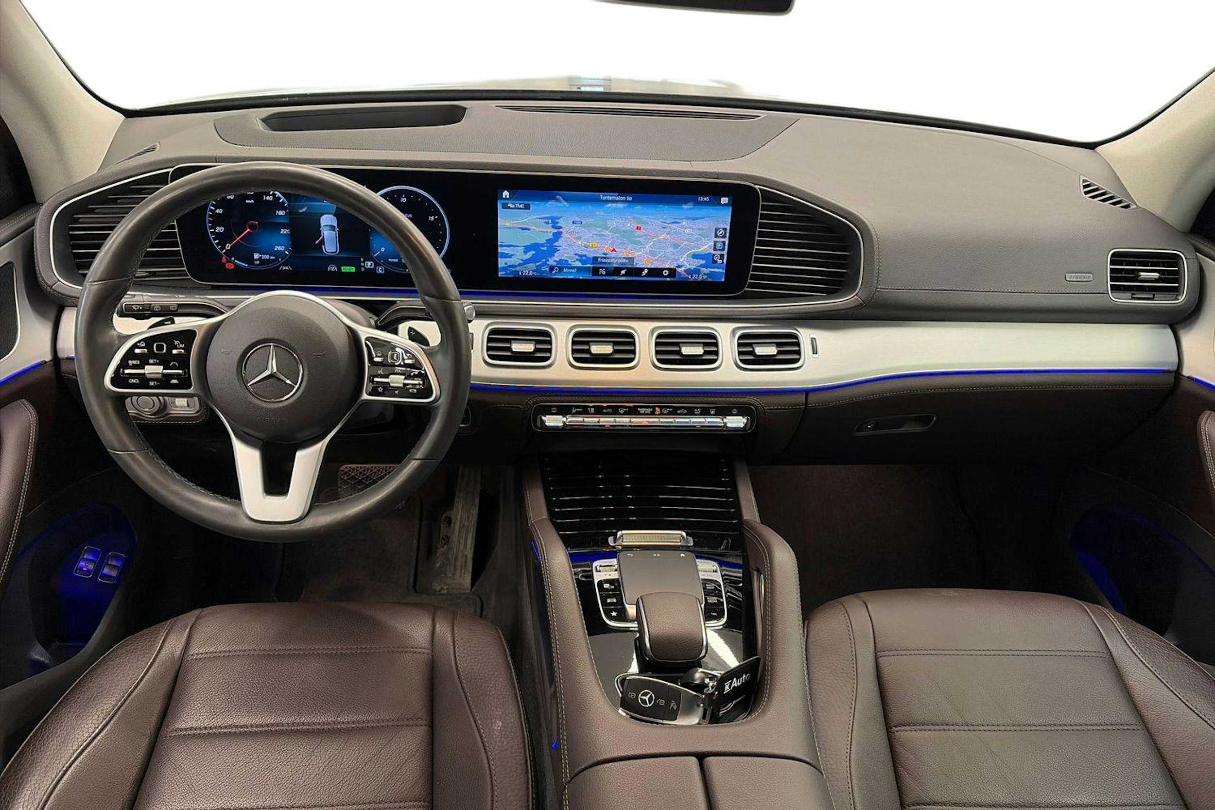 Sininen Mercedes-Benz GLE 2020 kuva 9.