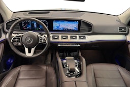 Sininen Mercedes-Benz GLE 2020 kuva 9.