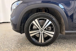 Sininen Mercedes-Benz GLE 2020 kuva 13.