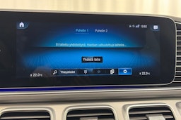 Sininen Mercedes-Benz GLE 2020 kuva 29.