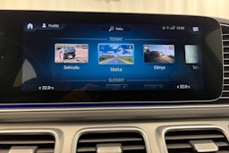 Sininen Mercedes-Benz GLE 2020 kuva 33.