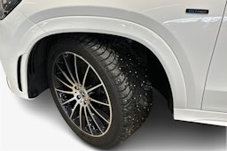 valkoinen Mercedes-Benz GLE 2020 kuva 11.