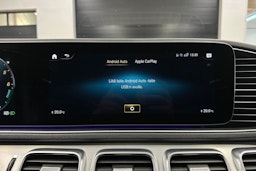 valkoinen Mercedes-Benz GLE 2020 kuva 26.