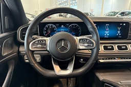 valkoinen Mercedes-Benz GLE 2020 kuva 8.