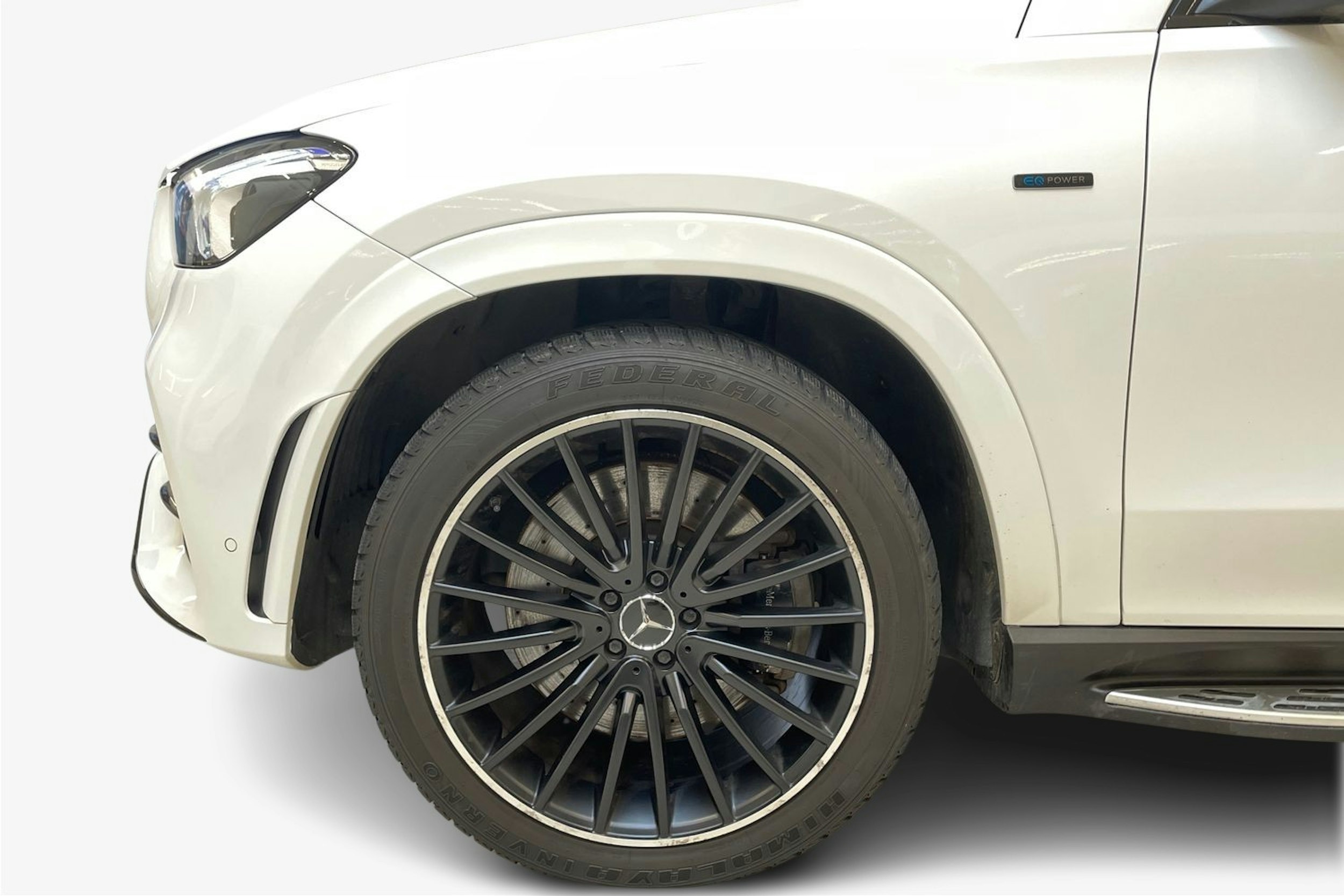 valkoinen Mercedes-Benz GLE 2020 kuva 11.
