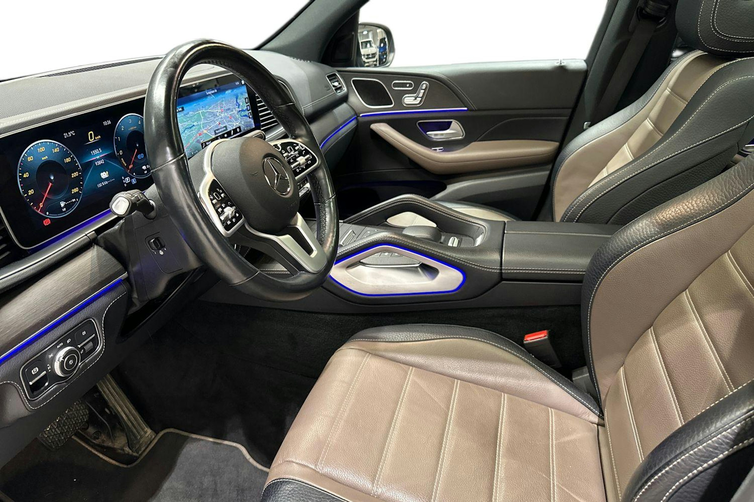 Musta Mercedes-Benz GLE 2020 kuva 7.