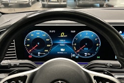 Musta Mercedes-Benz GLE 2020 kuva 21.