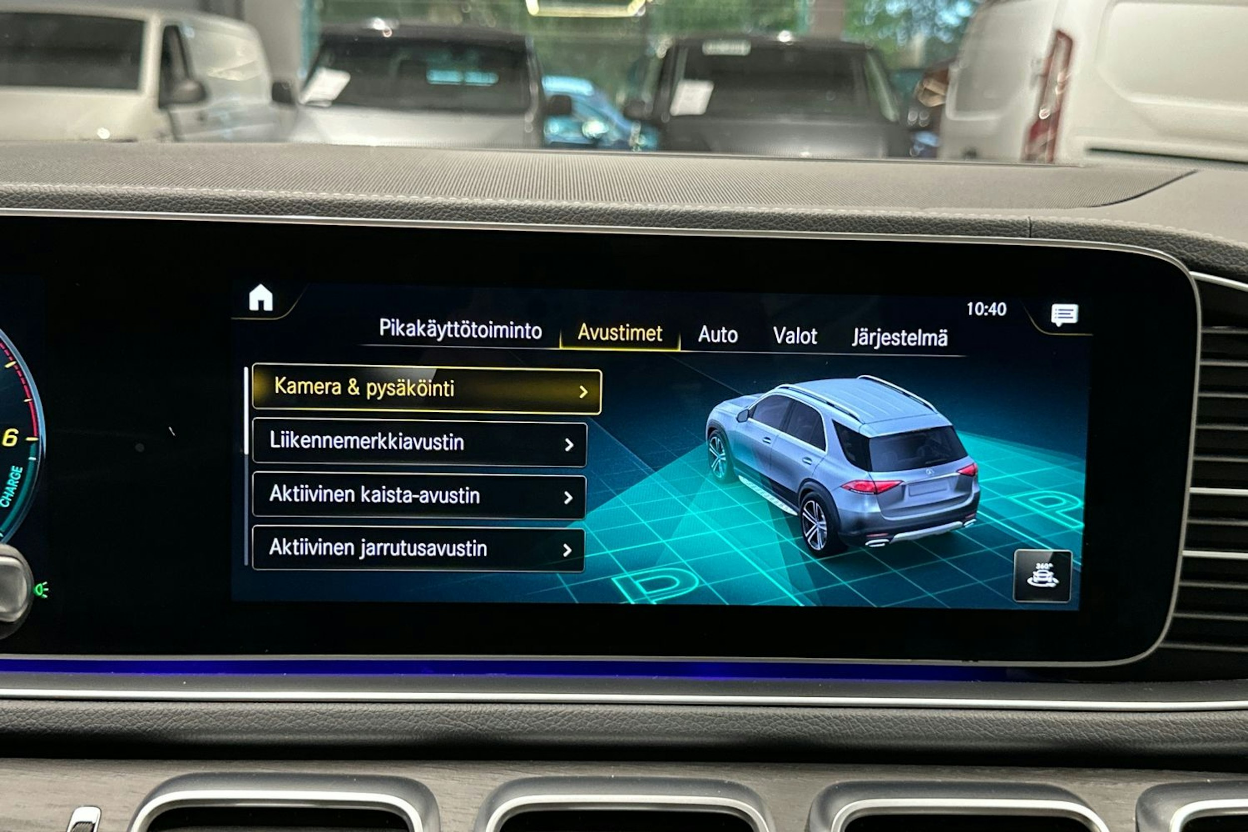 Musta Mercedes-Benz GLE 2020 kuva 24.