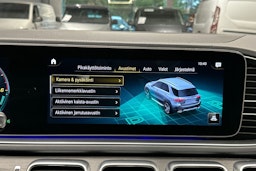 Musta Mercedes-Benz GLE 2020 kuva 24.