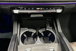 Musta Mercedes-Benz GLE 2020 kuva 27.