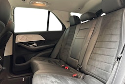 harmaa Mercedes-Benz GLE 2020 kuva 8.