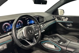met. vihreä Mercedes-Benz GLE 2021 kuva 7.