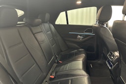 met. vihreä Mercedes-Benz GLE 2021 kuva 13.