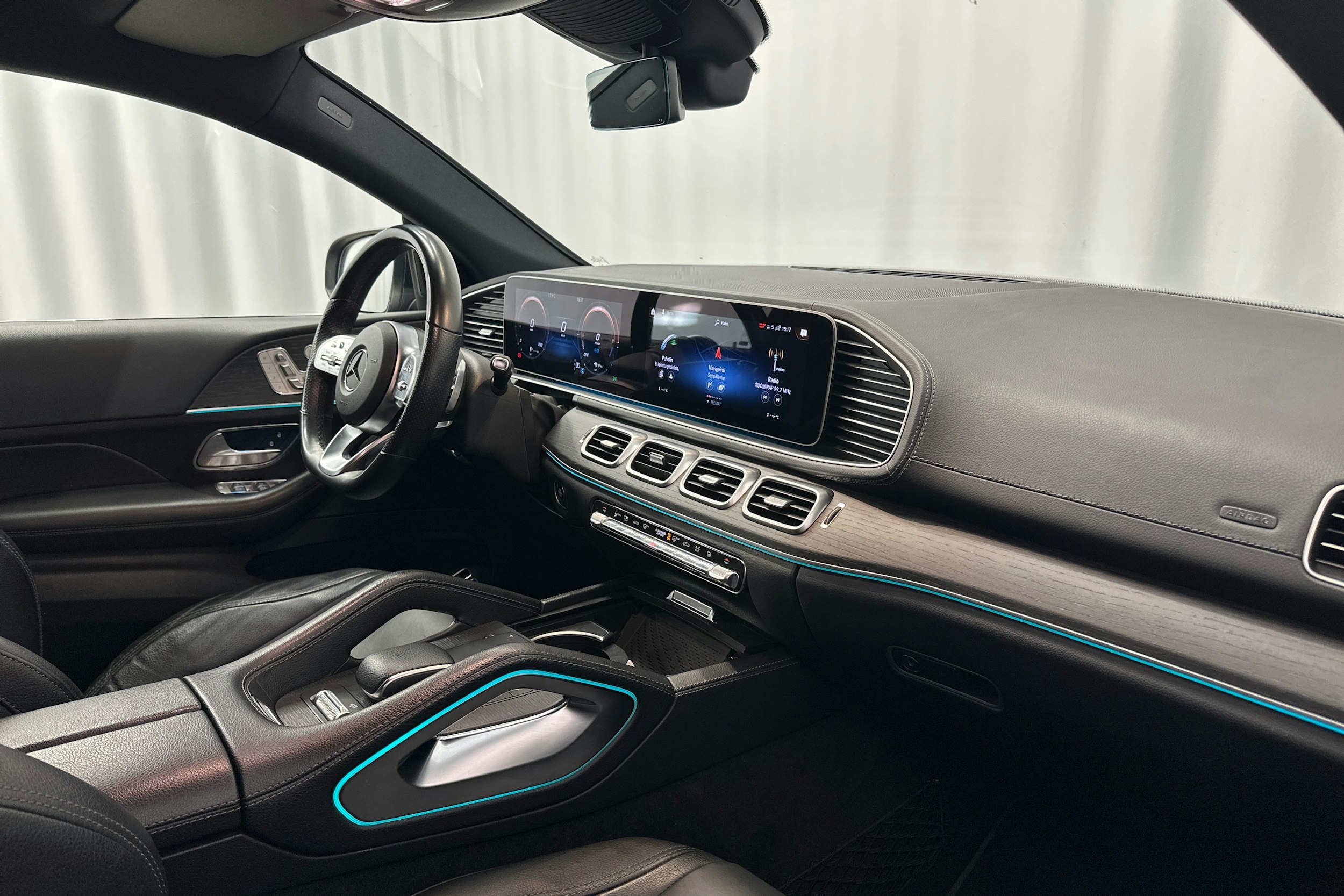 met. vihreä Mercedes-Benz GLE 2021 kuva 14.