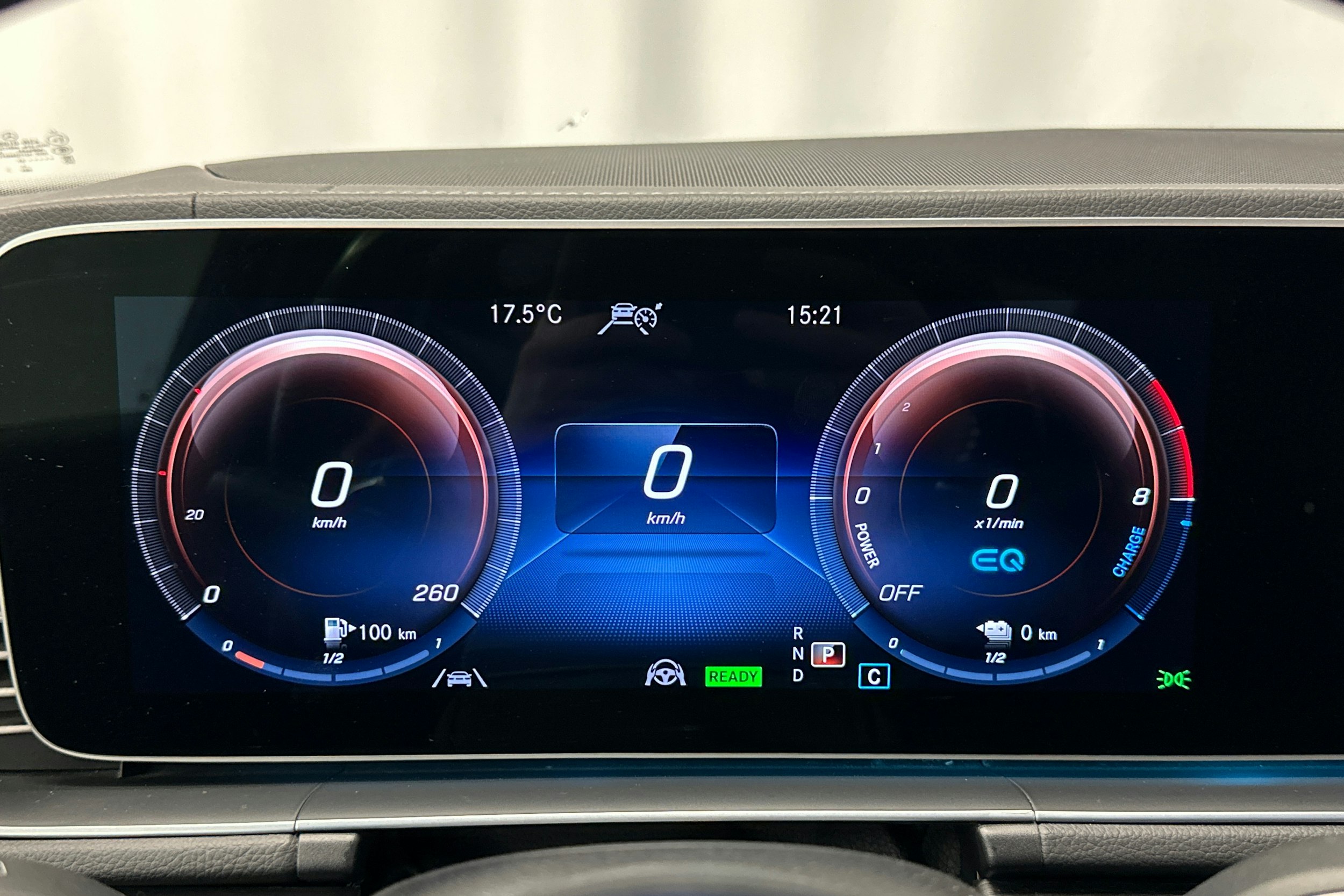 met. vihreä Mercedes-Benz GLE 2021 kuva 22.