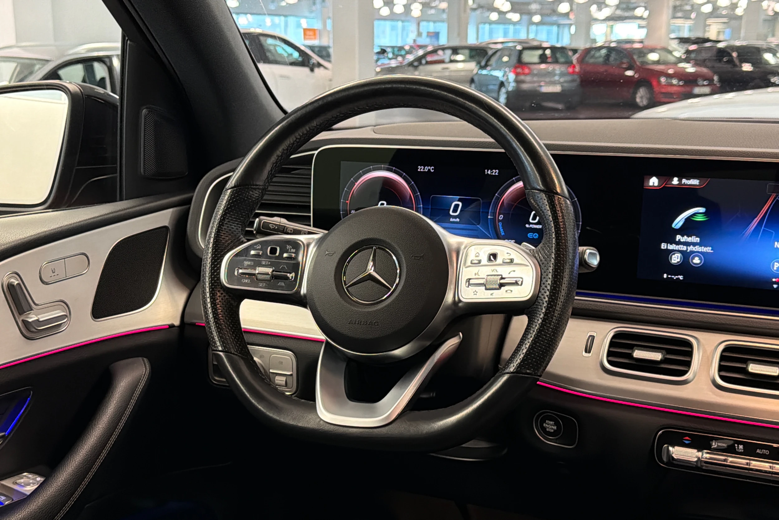 punainen Mercedes-Benz GLE 2021 kuva 12.
